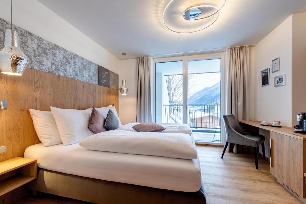 אישגל Hotel Zalwonder מראה חיצוני תמונה